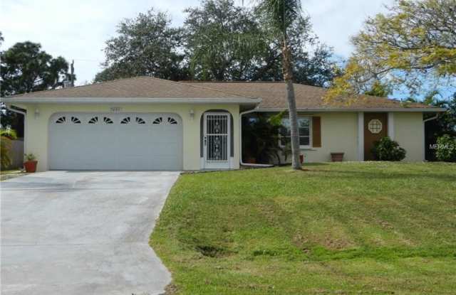 7485 FORKLAND STREET - 7485 Forkland Street, Charlotte County, FL 34224