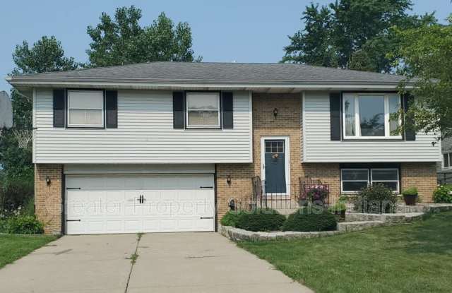 3810 Kingsway Drive Gallery 1