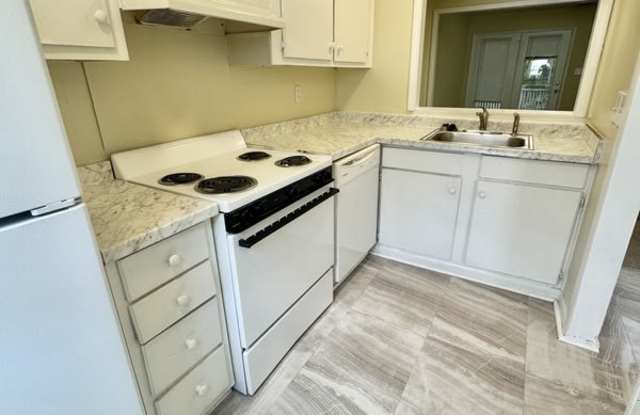 3925 Keswick Ct Gallery 3