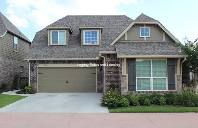 3309 W Queens St photos photos