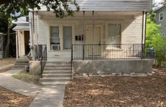 143 HALLIDAY AVE - 143 Halliday Avenue, San Antonio, TX 78210