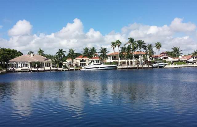2000 Atlantic Shores Blvd photos photos