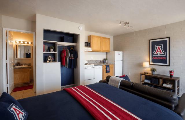University Manor Apartments Gallery 2