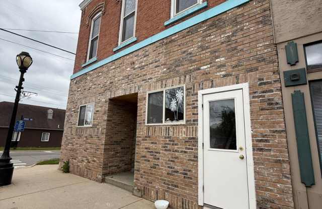 Newly Remodeled 2-Bedroom Apartment – Downtown Grass Lake Location - 100 East Michigan Avenue, Grass Lake, MI 49240 Newly Remodeled 2-Bedroom Apartment – Downtown Grass Lake Location - 100 East Michigan Avenue, Grass Lake, MI 49240