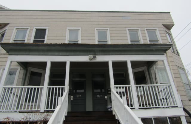 289 Cardiff St. - 289 Cardiff Street, Dubuque, IA 52001 289 Cardiff St. - 289 Cardiff Street, Dubuque, IA 52001