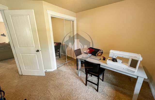Adorable South Salem Home Gallery 4