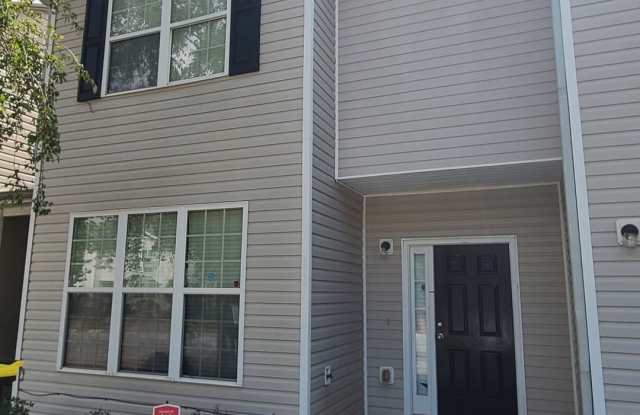 ACCEPTS SECTION 8 Open house Sunday 08/10/25 @ 3:00pm until 3:30 pm Charming 3-Bedroom Home at 2290 Nicole Drive – Space, Style  Comfort in Hampton! photos photos