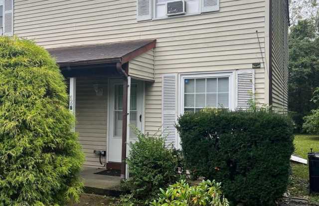 56 Memorial Drive - 56 Memorial Drive, Barnegat, NJ 08005