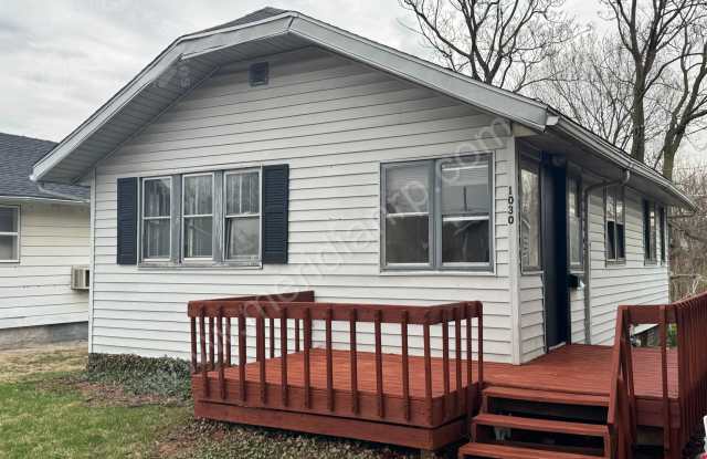 1030 Franklin Avenue photos photos