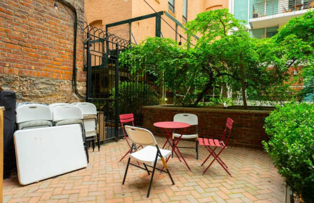 344 West 17th Street photos photos