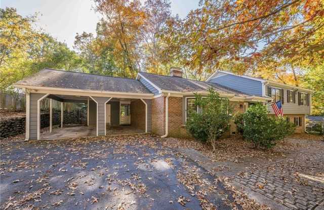 6640 Williamson Drive photos photos