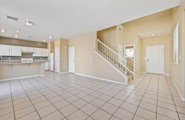 Southwest Las Vegas 3-Bedroom Home with Spacious Yard & Cul-de-Sac Location Gallery 4