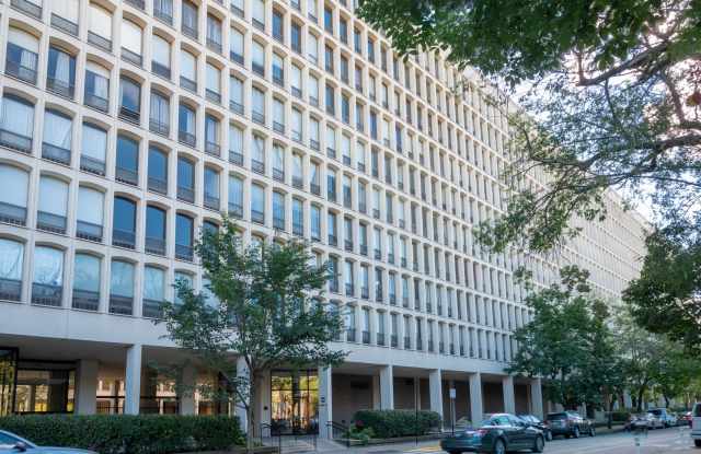 1401 E 55th Street unit: 701N photos photos