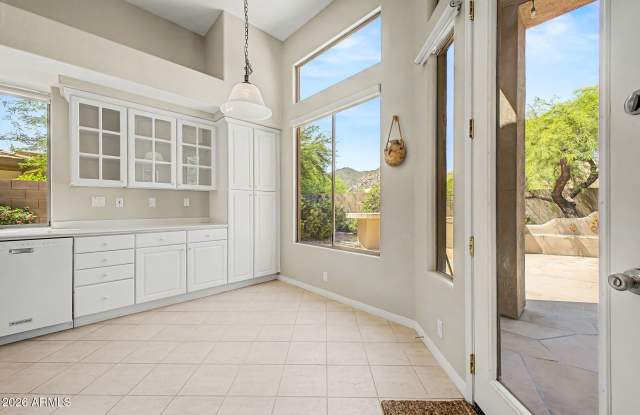 7020 E WHISPERING MESQUITE Trail Gallery 4