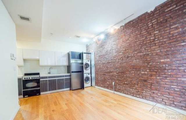 669 Park Place - 669 Park Place, Brooklyn, NY 11216