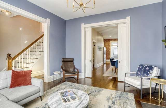 Renovated Historic 4BR Denver Home w/ Private Yard Gallery 3
