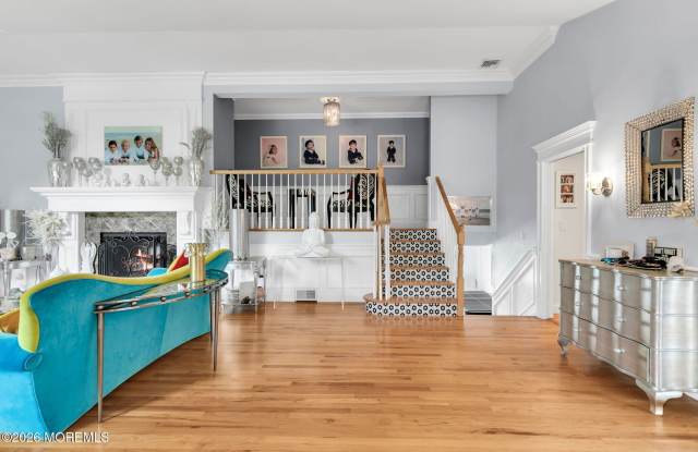 16 Bingham Hill Circle Gallery 2