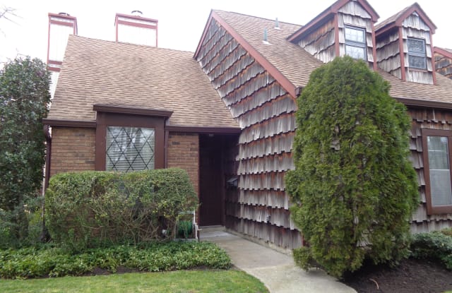 55 Cheshire Square - 55 Cheshire Square, Little Silver, NJ 07739