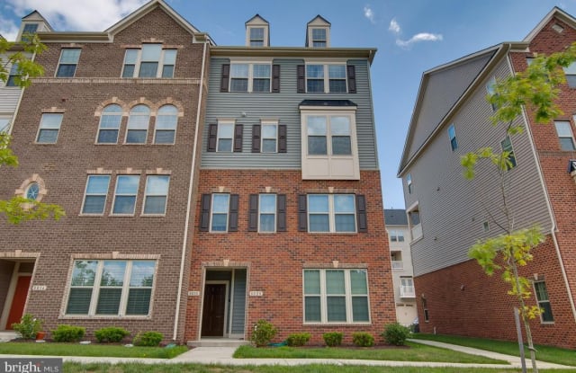 8018 ORCHARD GROVE RD - 8018 Orchard Grove Road, Odenton, MD 21113