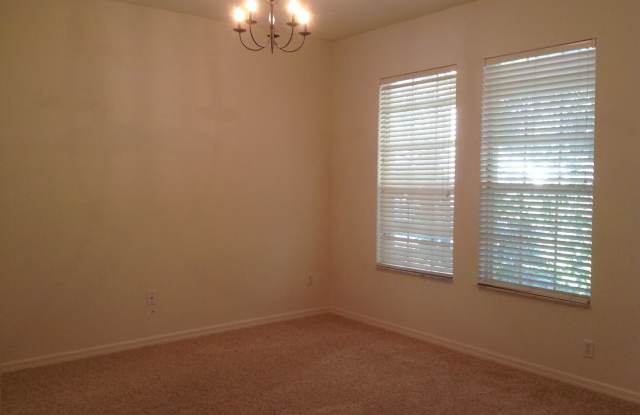 6819 Pasturelands Place Gallery 3