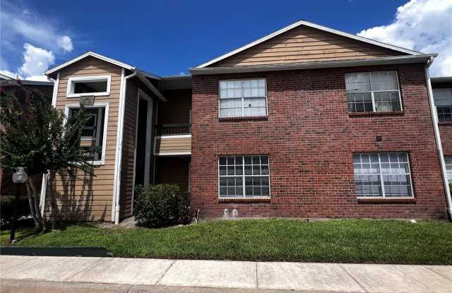 4355 PERKINSHIRE LANE - 4355 Perkinshire Lane, Orlando, FL 32822