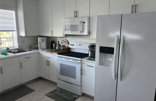 10720 Northwest 66th St 512 photos photos