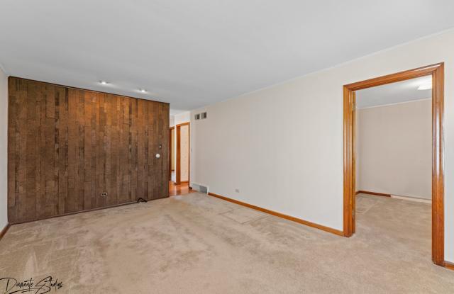963 S Stratford Avenue Gallery 3