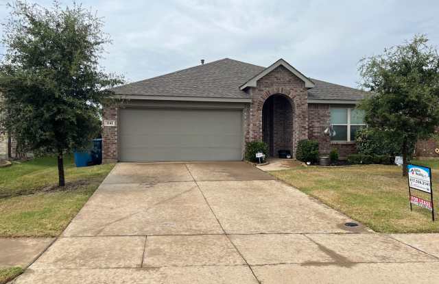 3 Bed, 2 Bath Home w/2 Car Garage photos photos 3 Bed, 2 Bath Home w/2 Car Garage photos photos