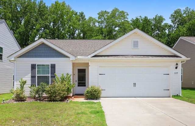 1329 Nia Road Gallery 2