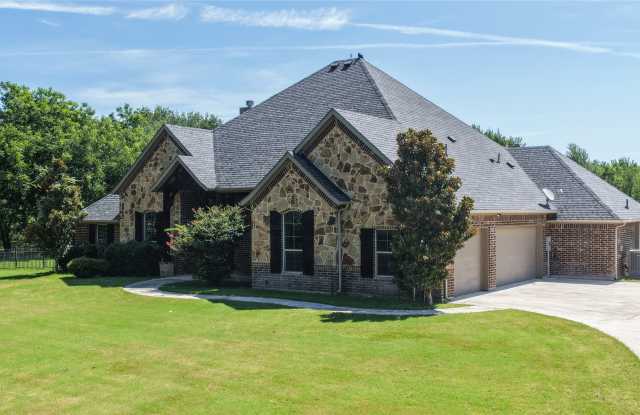 181 Fairview Court Gallery 2