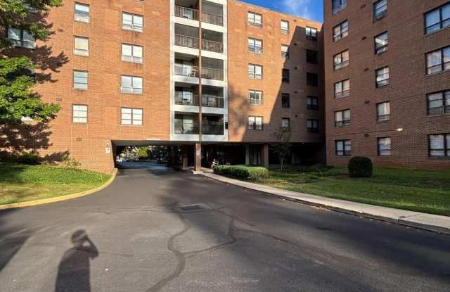 6317 PARK HEIGHTS Avenue Gallery 1