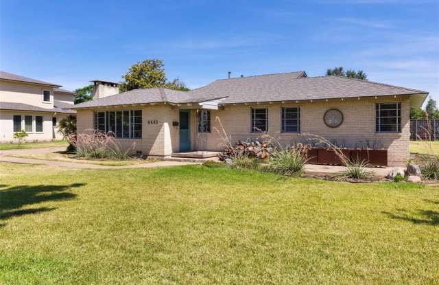 4441 Southcrest Road Gallery 2