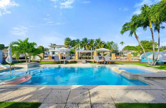 1935 Keystone Boulevard photos photos