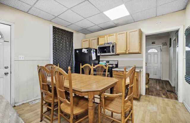 3912 North Nottingham Avenue photos photos
