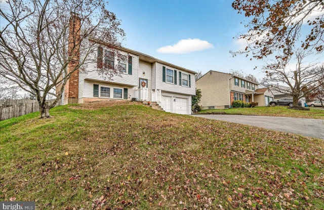 25109 CHIMNEY HOUSE Court Gallery 4