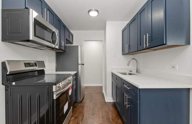 8039 S. King Dr. Gallery 2