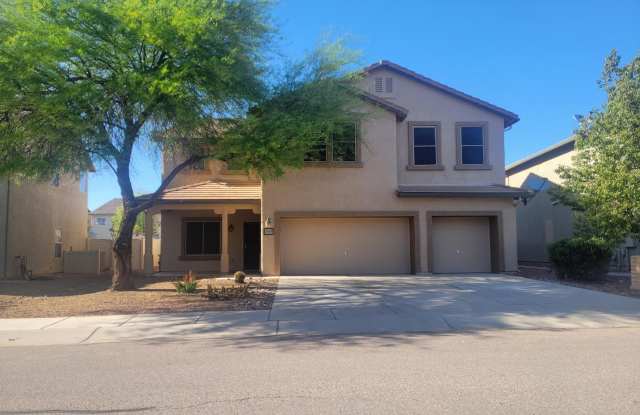 Beautiful 4 bed home with Den and Loft photos photos