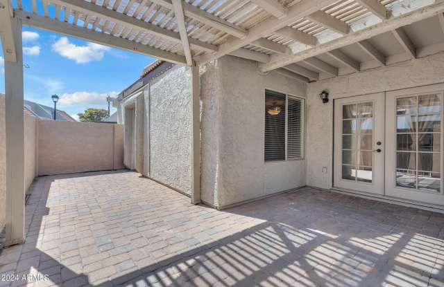 6816 S SNYDER Lane Gallery 4
