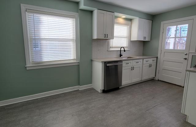 7244 N Kilpatrick Ave photos photos