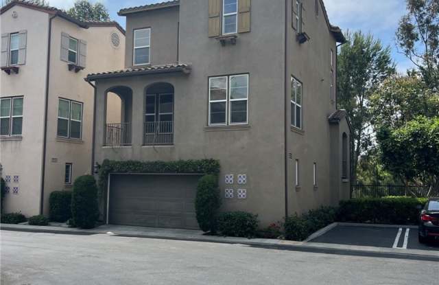 223 Tall Oak Gallery 2