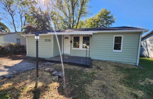 Spacious 3-Bedroom, 1-Bathroom Home AVAILABLE NOW!! photos photos Spacious 3-Bedroom, 1-Bathroom Home AVAILABLE NOW!! photos photos