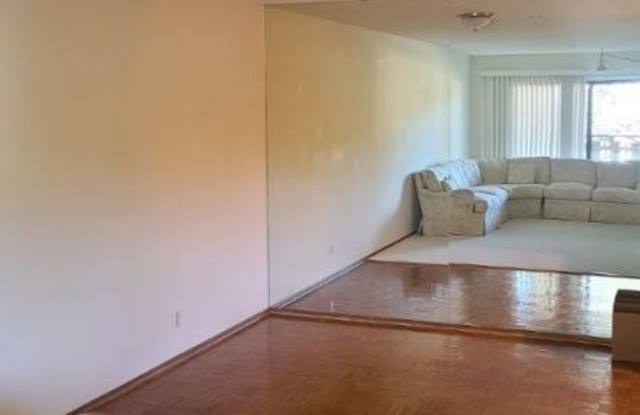 73 3rd Street 17 Gallery 3