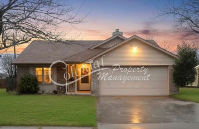 AVAILABLE SOON !!! photos photos AVAILABLE SOON !!! photos photos