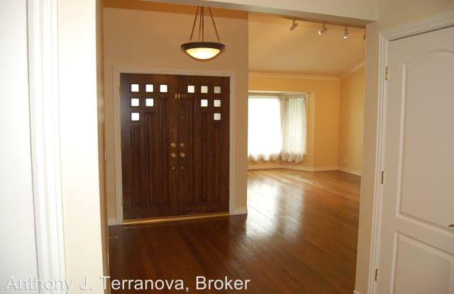 2918 Joaquin Drive Gallery 2