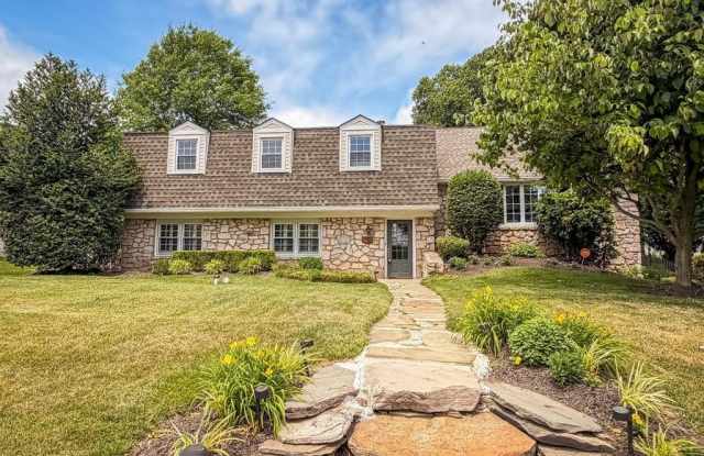 1168 TEMPLE DR Gallery 3