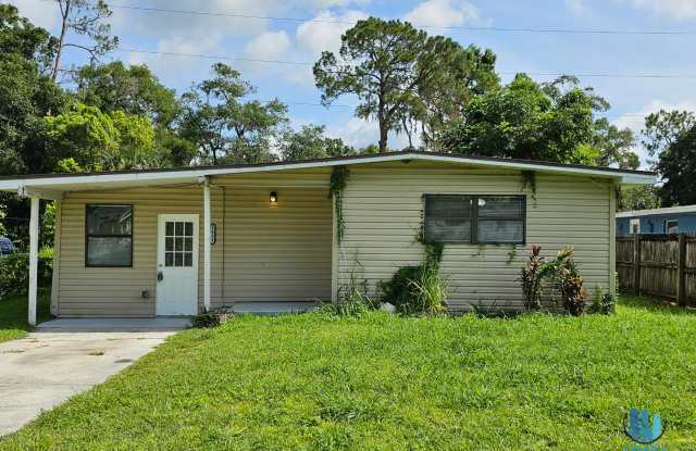 3 Bedroom 1 Bath House for Rent in Lakeland *Move-In Special* photos photos