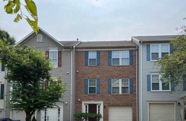 14288 GLADE SPRING DRIVE - 14288 Glade Spring Drive, Centreville, VA 20121