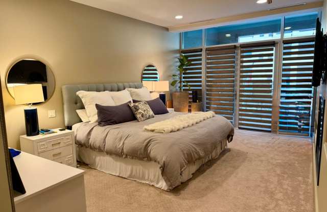 Spacious Downtown Condo- 609 Sherman Ave Gallery 3
