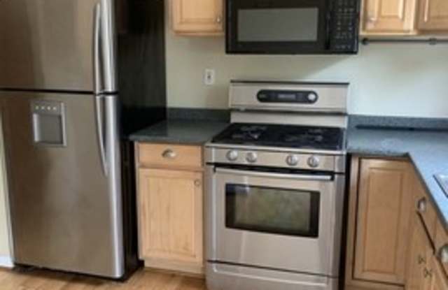 30 King Charles Cir Gallery 2