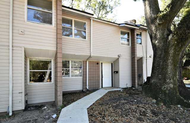 1646 E 16TH ST - 1646 16th St E, Jacksonville, FL 32206